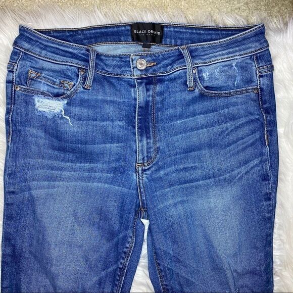 Black Orchid Jude Off Step Mid Rise Skinny - Picture 5 of 13